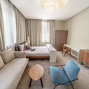 https://charming-and-cozy-golden-apartments-city-centerk3.warsawhotelspoland.com